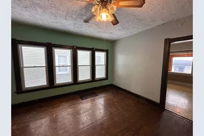 407 Grover Street, Joliet, IL 60433 - Photo 5