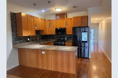 [Address not provided], Chicago, IL 60653 - Photo 5