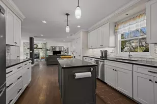 141 Kainer Ave, Barrington, IL 60010 - Photo 13