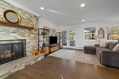 141 Kainer Avenue, Barrington, IL 60010 - Photo 7