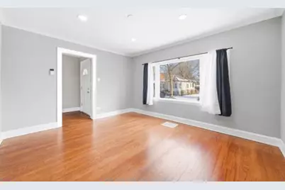 [Address not provided], Chicago, IL 60636 - Photo 9