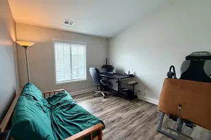 1744 Chesapeake Ln, Schaumburg, IL 60193 - Photo 15