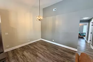 1744 Chesapeake Ln, Schaumburg, IL 60193 - Photo 9