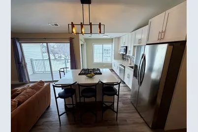 1744 Chesapeake Lane #4, Schaumburg, IL 60193 - Photo 7