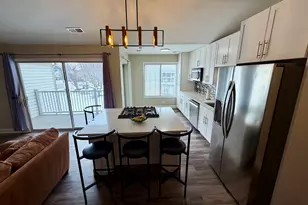 1744 Chesapeake Ln, Schaumburg, IL 60193 - Photo 7