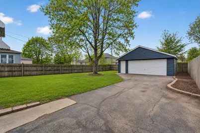 205 S Margaret Street, Joliet, IL 60436 - Photo 17