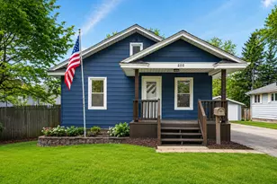 205 S Margaret St, Joliet, IL 60436 - Photo 1