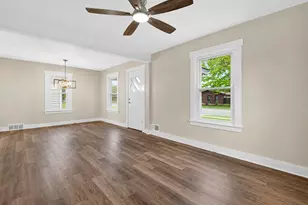 205 S Margaret St, Joliet, IL 60436 - Photo 5