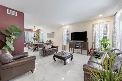 24403 Spruce Creek Court, Plainfield, IL 60586 - Photo 3