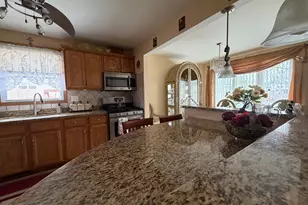 6944 W 106th Pl, Worth, IL 60482 - Photo 15