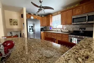 6944 W 106th Pl, Worth, IL 60482 - Photo 13