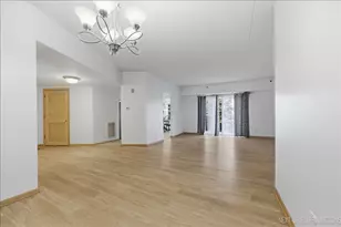 927 Elderberry Cir, Naperville, IL 60563 - Photo 7