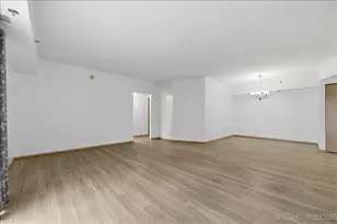 927 Elderberry Cir, Naperville, IL 60563 - Photo 11