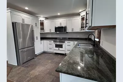 754 S Spring Road, Elmhurst, IL 60126 - Photo 3