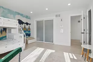 43 Oak Creek Ct, Burr Ridge, IL 60527 - Photo 25