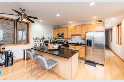 1401 N Artesian Avenue #1, Chicago, IL 60622 - Photo 5