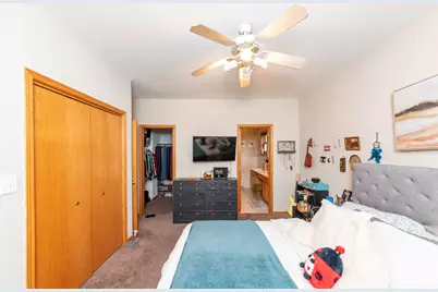 1401 N Artesian Avenue #1, Chicago, IL 60622 - Photo 9