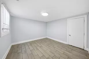 [Address not provided], Chicago, IL 60617 - Photo 5