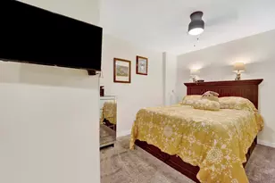 680 N Lake Shore Dr, Chicago, IL 60611 - Photo 13