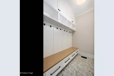 3047 N Christiana Avenue, Chicago, IL 60618 - Photo 25