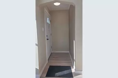 2608 W 97th Street, Evergreen Park, IL 60805 - Photo 3