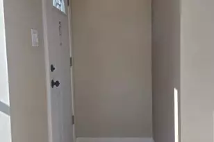 2608 W 97th St, Evergreen Park, IL 60805 - Photo 3