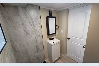 2608 W 97th Street, Evergreen Park, IL 60805 - Photo 23