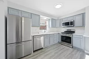 288 Calhoun Ave, Calumet City, IL 60409 - Photo 7