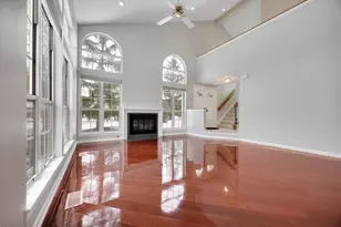 848 Newbury Ct, Schaumburg, IL 60173 - Photo 5