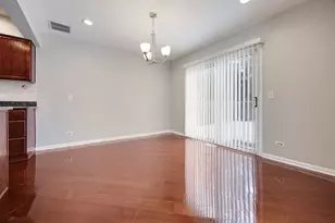 848 Newbury Ct, Schaumburg, IL 60173 - Photo 9