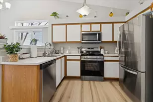 22245 W Natchez Ct, Plainfield, IL 60544 - Photo 9