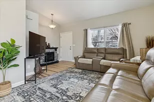 22245 W Natchez Ct, Plainfield, IL 60544 - Photo 3