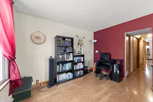 2145 Root St, Crest Hill, IL 60403 - Photo 7