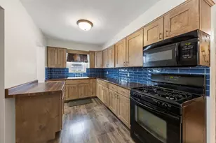2145 Root St, Crest Hill, IL 60403 - Photo 9