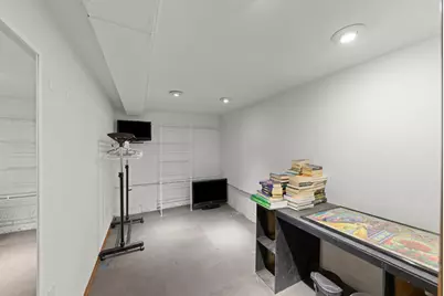 2145 Root Street, Crest Hill, IL 60403 - Photo 19