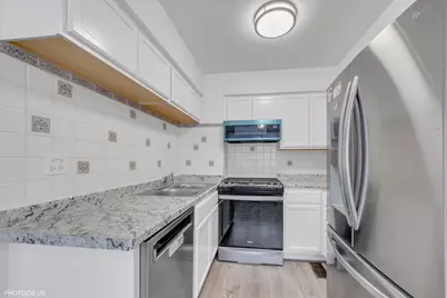 854 Cambridge Place #128C, Wheeling, IL 60090 - Photo 5