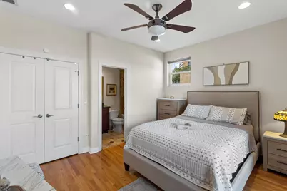 450 E Bowen Avenue #2W, Chicago, IL 60653 - Photo 13