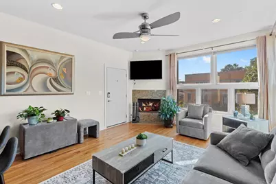 450 E Bowen Avenue #2W, Chicago, IL 60653 - Photo 3