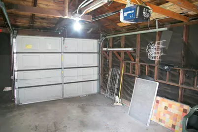 10946 S Avenue D, Chicago, IL 60617 - Photo 23