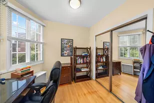 1157 E 56th St, Chicago, IL 60637 - Photo 9