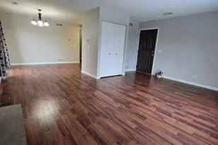 1005 Manchester Ct, South Elgin, IL 60177 - Photo 3