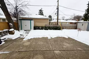 2909 Oakton St, Park Ridge, IL 60068 - Photo 25