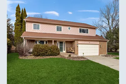 11 Spinnaker Court, Grayslake, IL 60030 - Photo 1