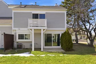 1515 Apple Grove Ln, Westmont, IL 60559 - Photo 7