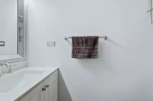 1515 Apple Grove Ln, Westmont, IL 60559 - Photo 11