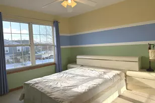 864 Genesee Dr, Naperville, IL 60563 - Photo 13