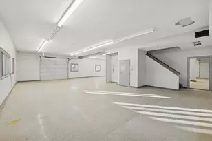 16W125 89th St, Burr Ridge, IL 60527 - Photo 11