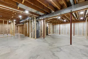 7467 McCurry Rd, Roscoe, IL 61073 - Photo 21