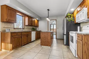 7467 McCurry Rd, Roscoe, IL 61073 - Photo 7