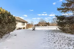 7467 McCurry Rd, Roscoe, IL 61073 - Photo 25